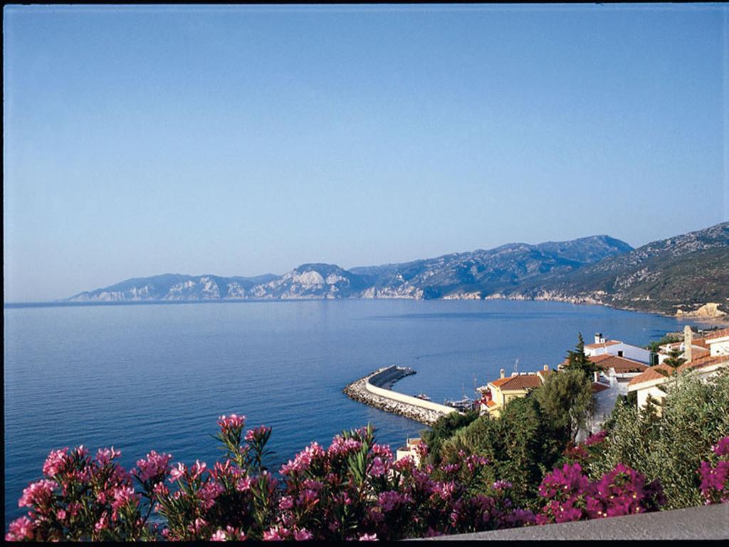 Hotel L'Oasi กาลาโกโนเน ภายนอก รูปภาพ